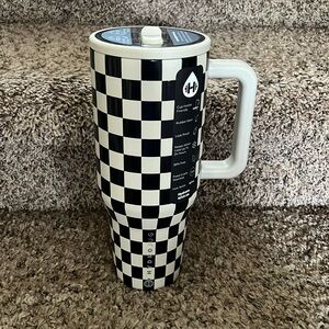 NEW IN BOX Aubrie Checkers Hydrojug